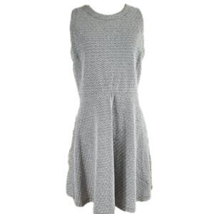 Loft black and white square fitted sleeveless